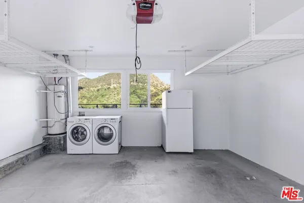 $7,195 | 3476 Troy Drive, Los Angeles, CA 90068