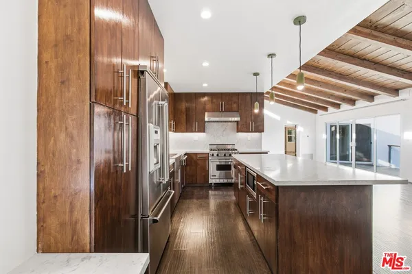 $7,195 | 3476 Troy Drive, Los Angeles, CA 90068