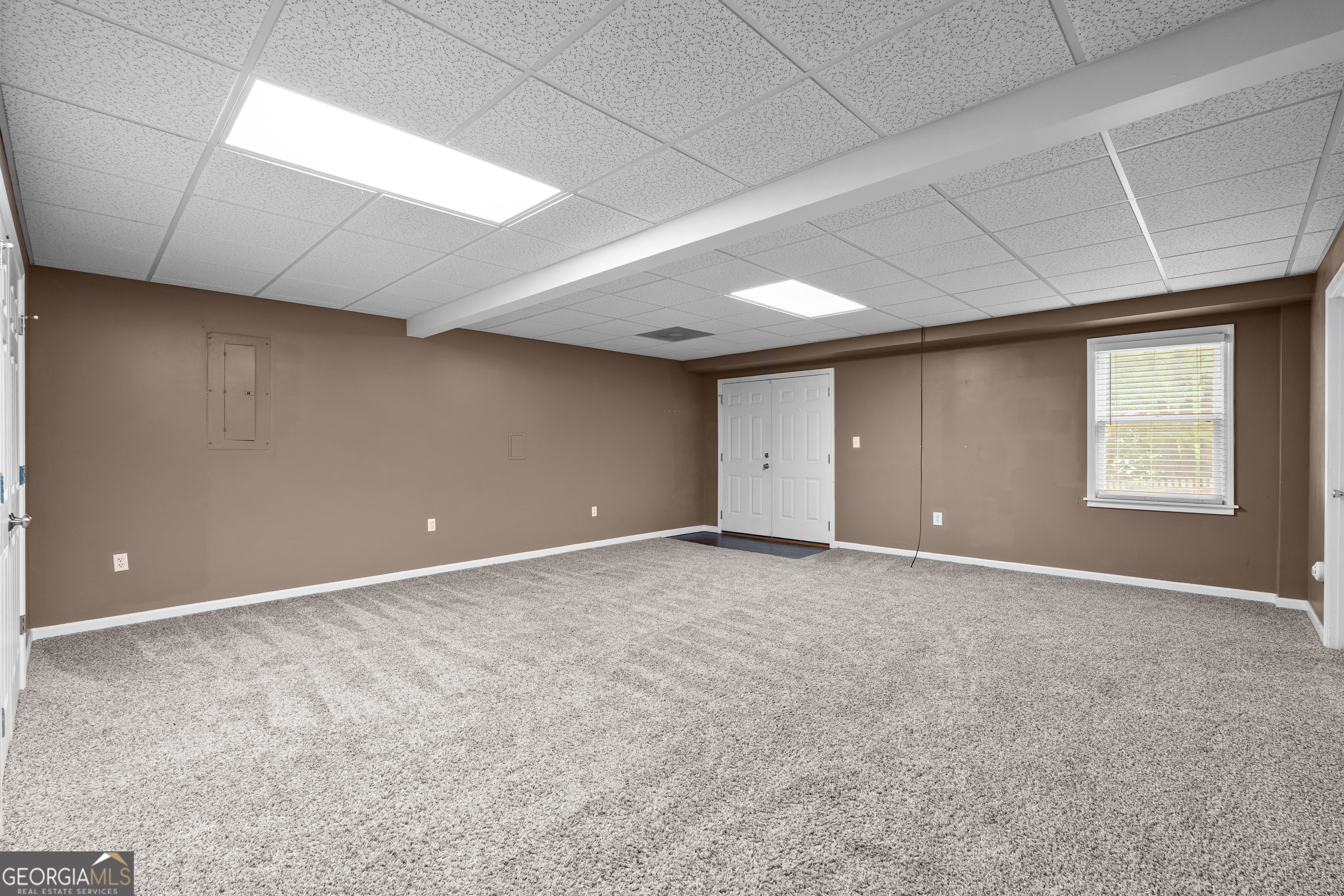 39 Springfield Court Newnan, GA 30265 - Photo 35 of 44 a view of an empty room