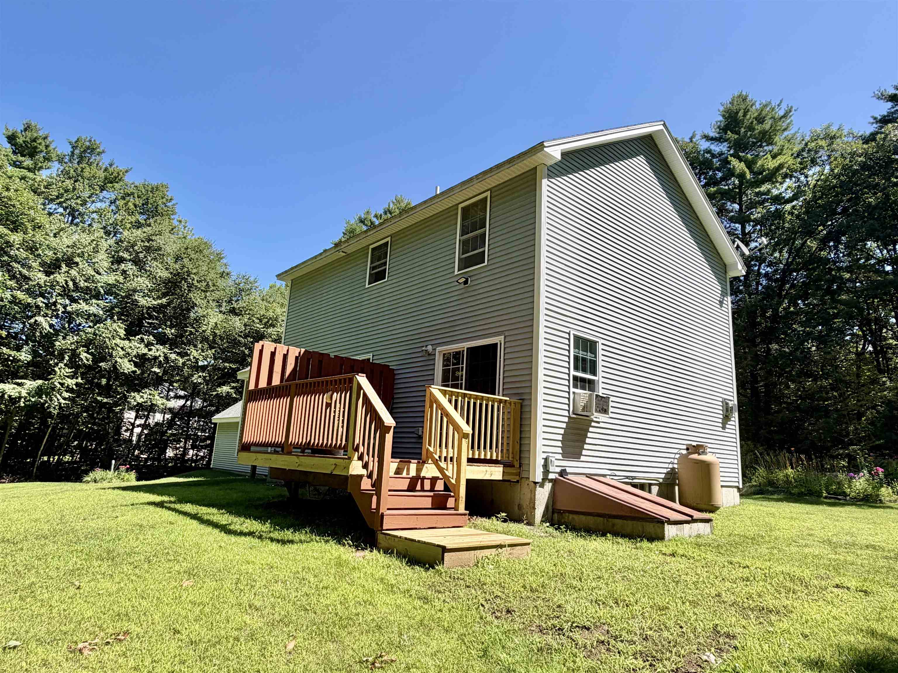 115 Onset Road Bennington, NH 03442 - Photo 7 of 31 Gallery Image 7