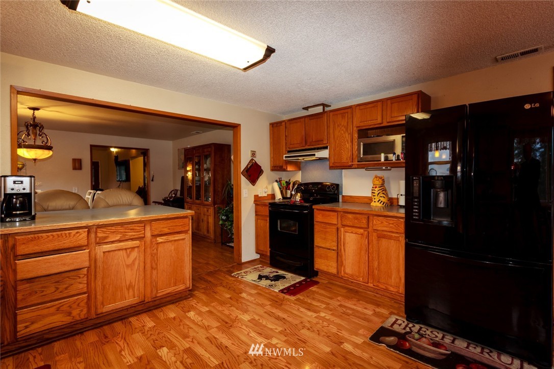 15 Bowe Road West Elma, WA 98541 - Photo 4 of 24 Gallery Image 4