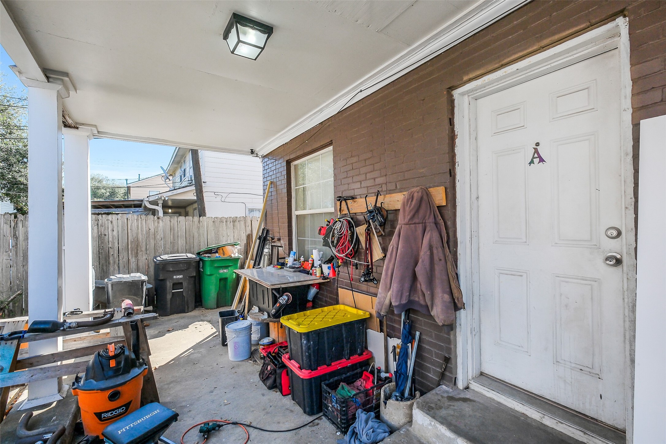 3435 Rosedale Street Houston, TX 77004 - Photo 12 of 34 a view of a room with gym equipment