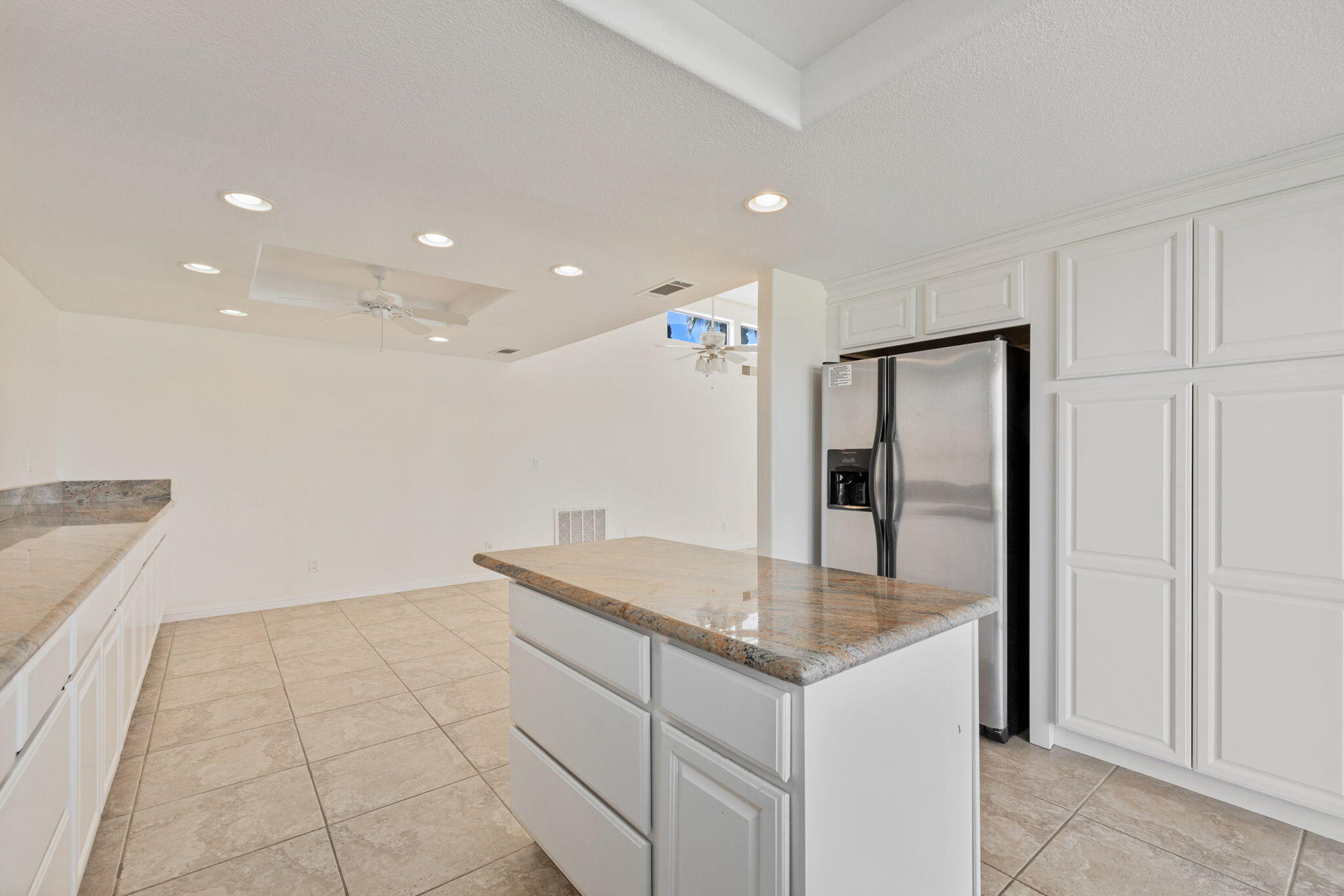 70 Durango Circle Rancho Mirage, CA 92270 - Photo 9 of 39 a bathroom with a sink and a large mirror