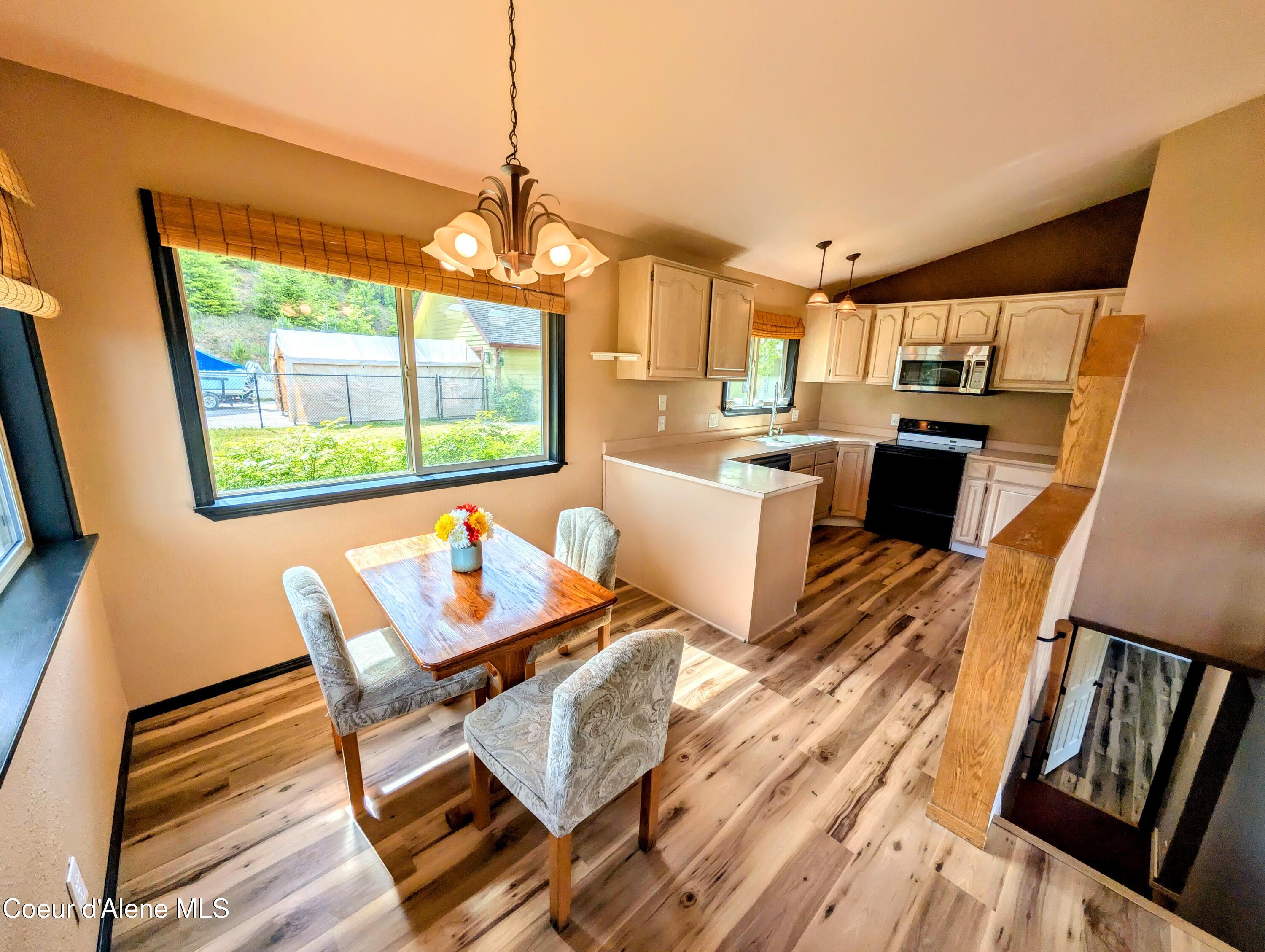 1703 South High Ranch Road Coeur D'Alene, ID 83814 - Photo 10 of 51 Dining room to Kitchen