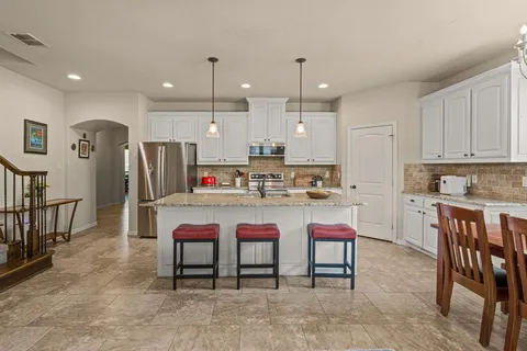 $424,000 | 108 Bosque Court, Azle, TX 76020