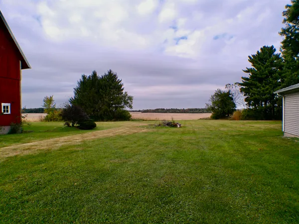 $399,900 | 14086 Highway 76, Caledonia, IL 61011