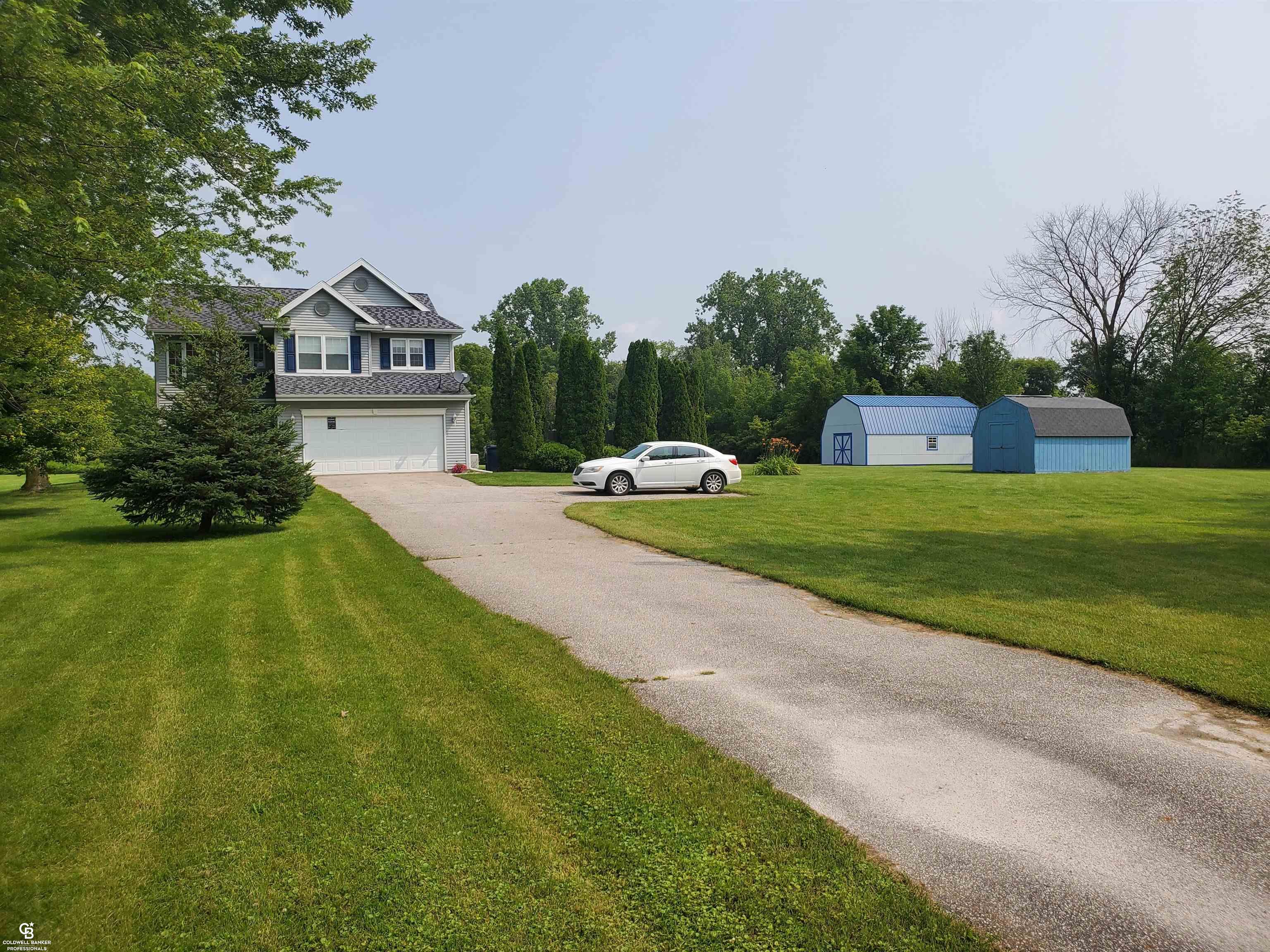 9268 Hill Road Goodells, MI 48027 - Photo 2 of 28