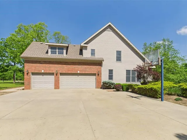 $785,000 | 1051 205th Street, Fort Scott, KS 66701