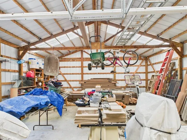 $785,000 | 1051 205th Street, Fort Scott, KS 66701