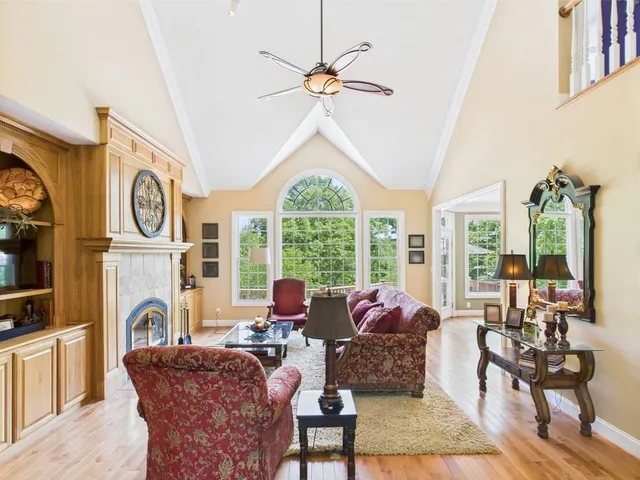 $785,000 | 1051 205th Street, Fort Scott, KS 66701