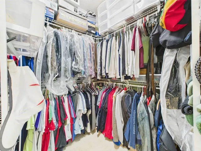 $785,000 | 1051 205th Street, Fort Scott, KS 66701