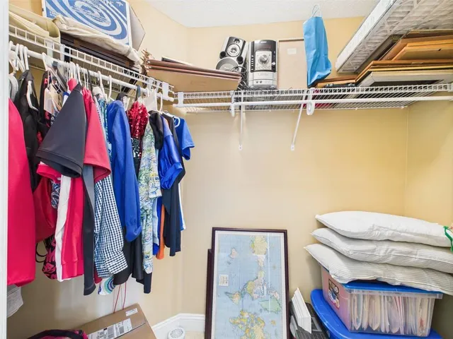 $785,000 | 1051 205th Street, Fort Scott, KS 66701