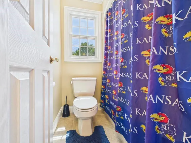 $785,000 | 1051 205th Street, Fort Scott, KS 66701