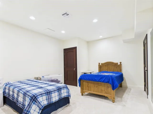 $785,000 | 1051 205th Street, Fort Scott, KS 66701