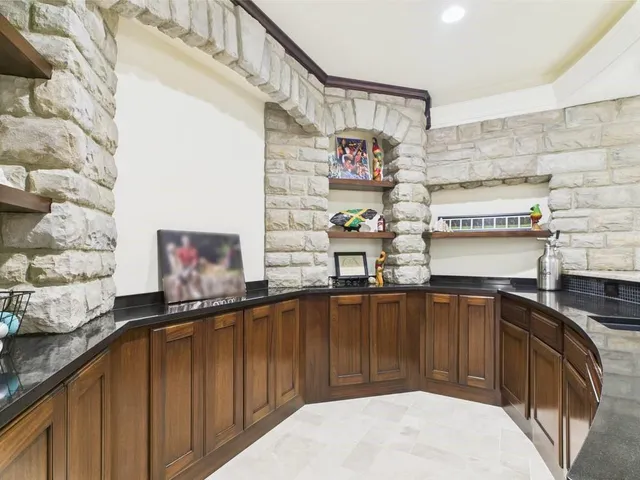 $785,000 | 1051 205th Street, Fort Scott, KS 66701