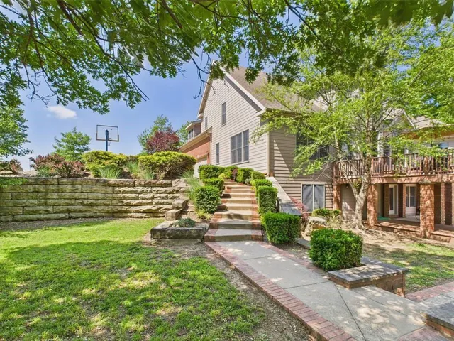 $785,000 | 1051 205th Street, Fort Scott, KS 66701