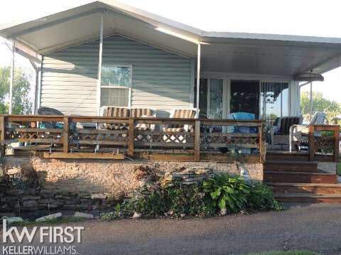 10001 Goodall Road, Unit 273 Durand, MI 48429 - Photo 2 of 23 20442224-1.JPG