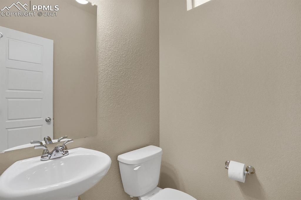 9528 Timberlake Loop Colorado Springs, CO 80927 - Photo 16 of 37