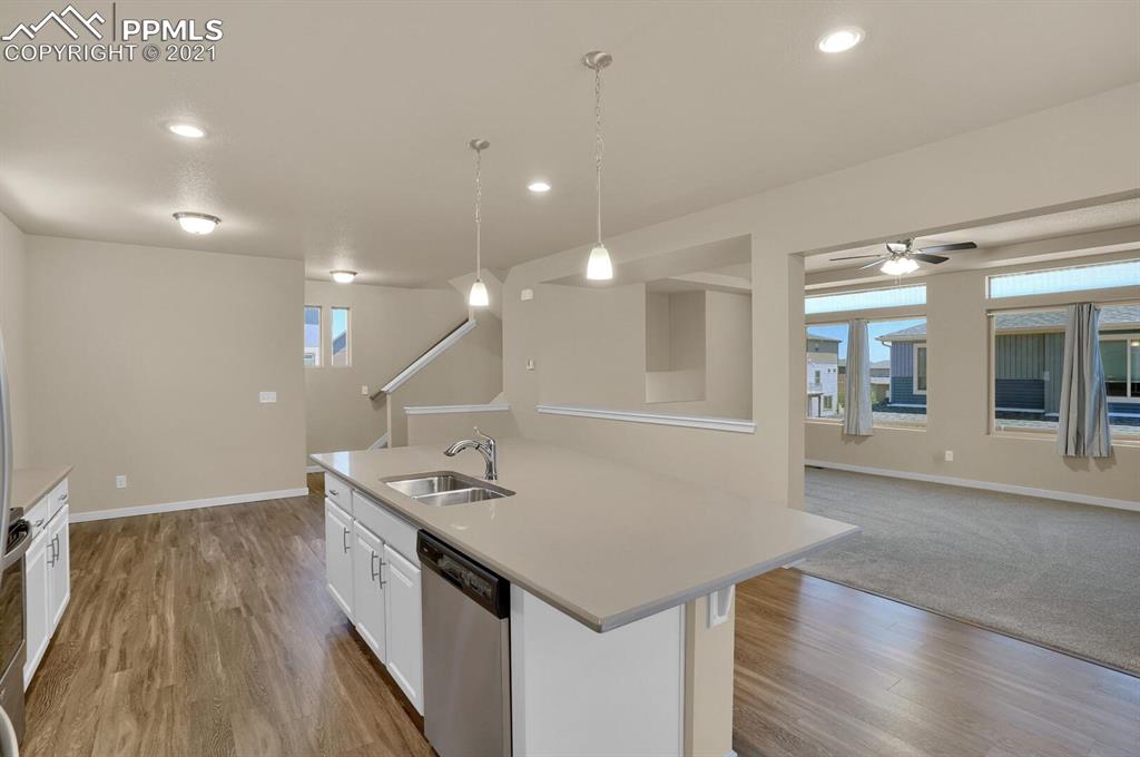 9528 Timberlake Loop Colorado Springs, CO 80927 - Photo 4 of 37