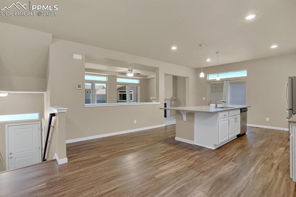 9528 Timberlake Loop Colorado Springs, CO 80927 - Photo 5 of 37