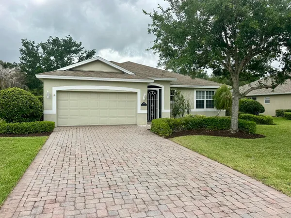 $2,500 | 2835 West Brookfield Way, Vero Beach, FL 32966