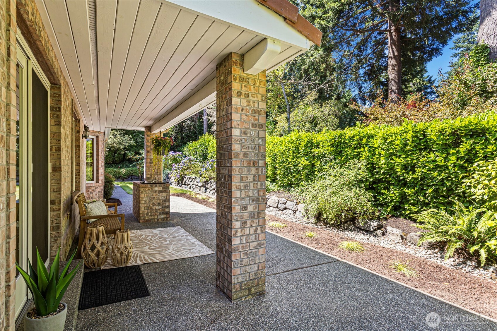 7810 175th Street Southwest Edmonds, WA 98026 - Photo 26 of 39