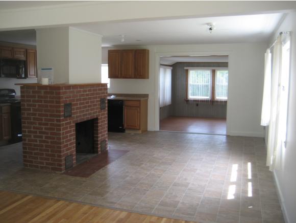 310 Governors Road Brookfield, NH 03872 - Photo 8 of 17