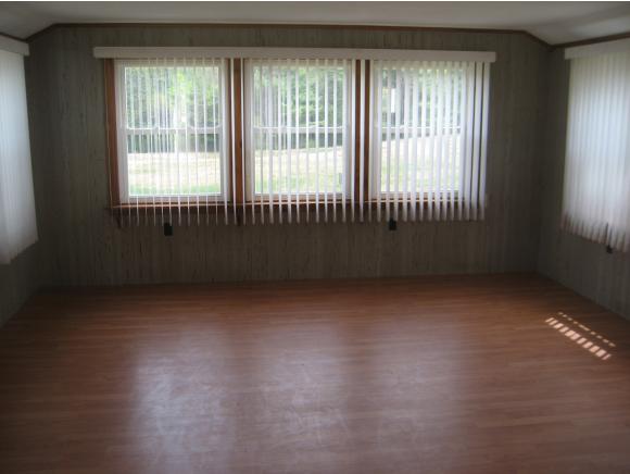 310 Governors Road Brookfield, NH 03872 - Photo 9 of 17