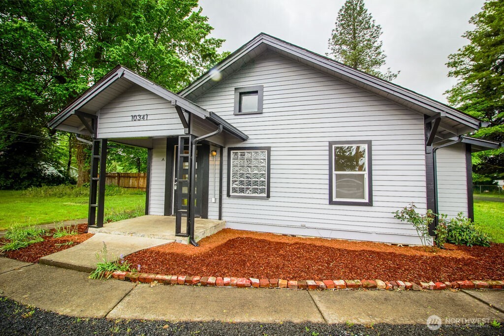 10341 184th Avenue Southwest Rochester, WA 98579 - Photo 1 of 40 Gallery Image 1