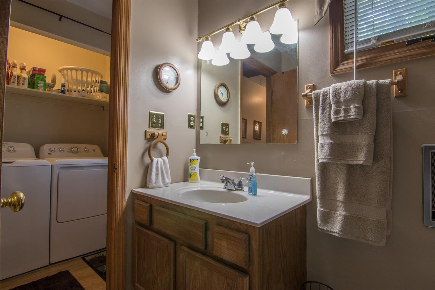985 Bondville Road Salvisa, KY 40372 - Photo 19 of 28 Bathroom 1