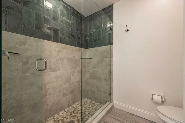 $2,999 | 1724 Southwest 31st Lane, Cape Coral, FL 33914