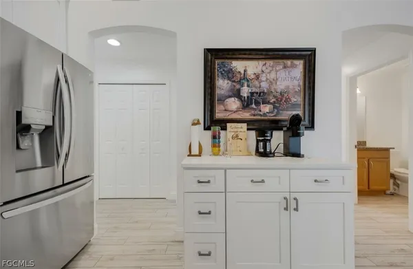 $2,999 | 1724 Southwest 31st Lane, Cape Coral, FL 33914