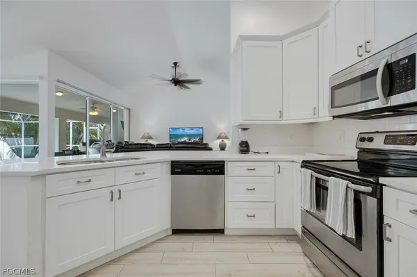 $2,999 | 1724 Southwest 31st Lane, Cape Coral, FL 33914