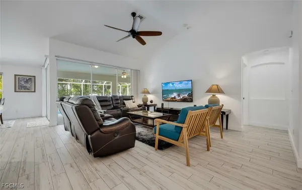 $2,999 | 1724 Southwest 31st Lane, Cape Coral, FL 33914