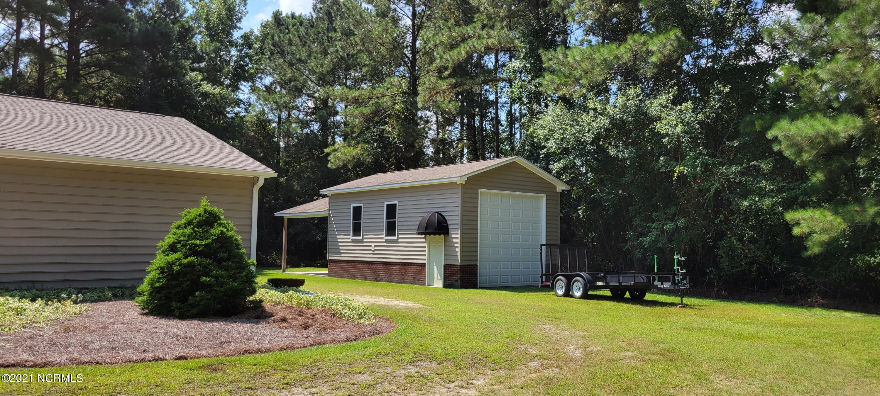2175 Robersonville Road Washington, NC 27889 - Photo 102 of 111 Back Dry Storage Barn