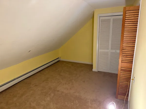 $3,500 | 526 Canaan Street, Unit 2, Canaan, NH 03741