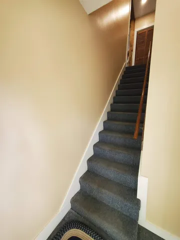 $3,500 | 526 Canaan Street, Unit 2, Canaan, NH 03741