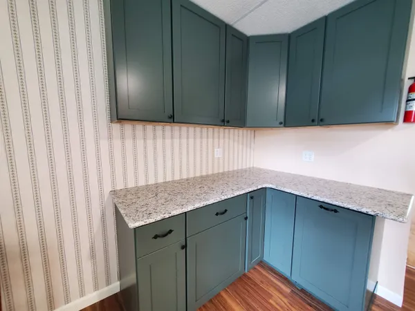 $3,500 | 526 Canaan Street, Unit 2, Canaan, NH 03741