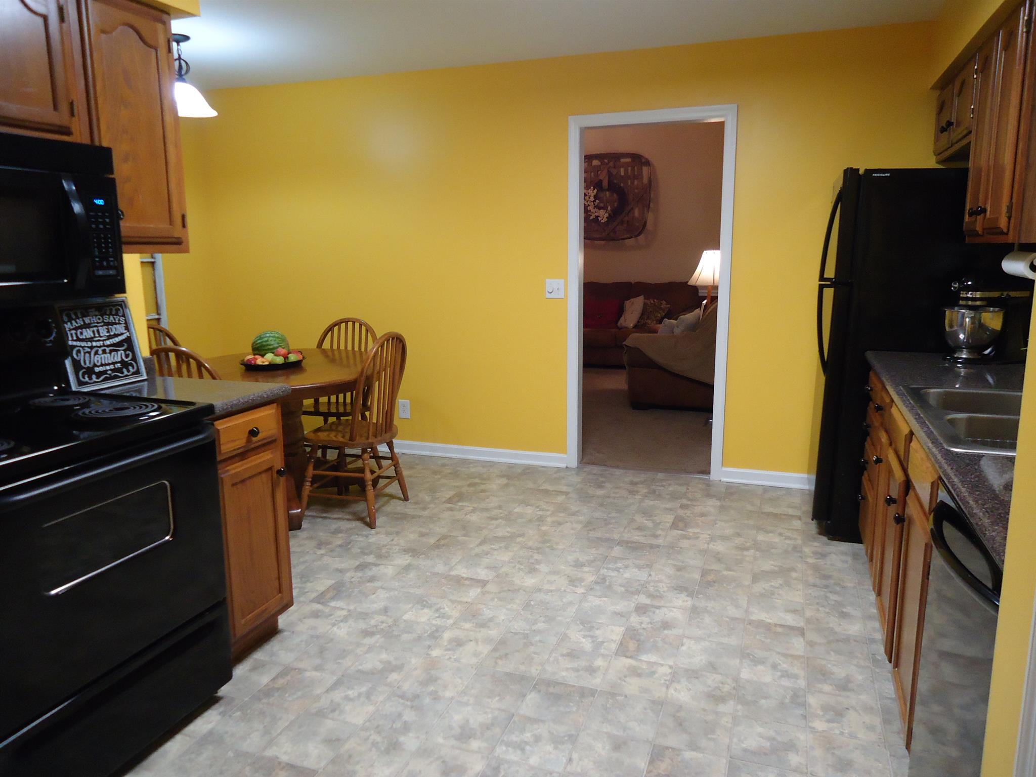 4481 Washington Road Greenbrier, TN 37073 - Photo 8 of 30 a view of a kitchen