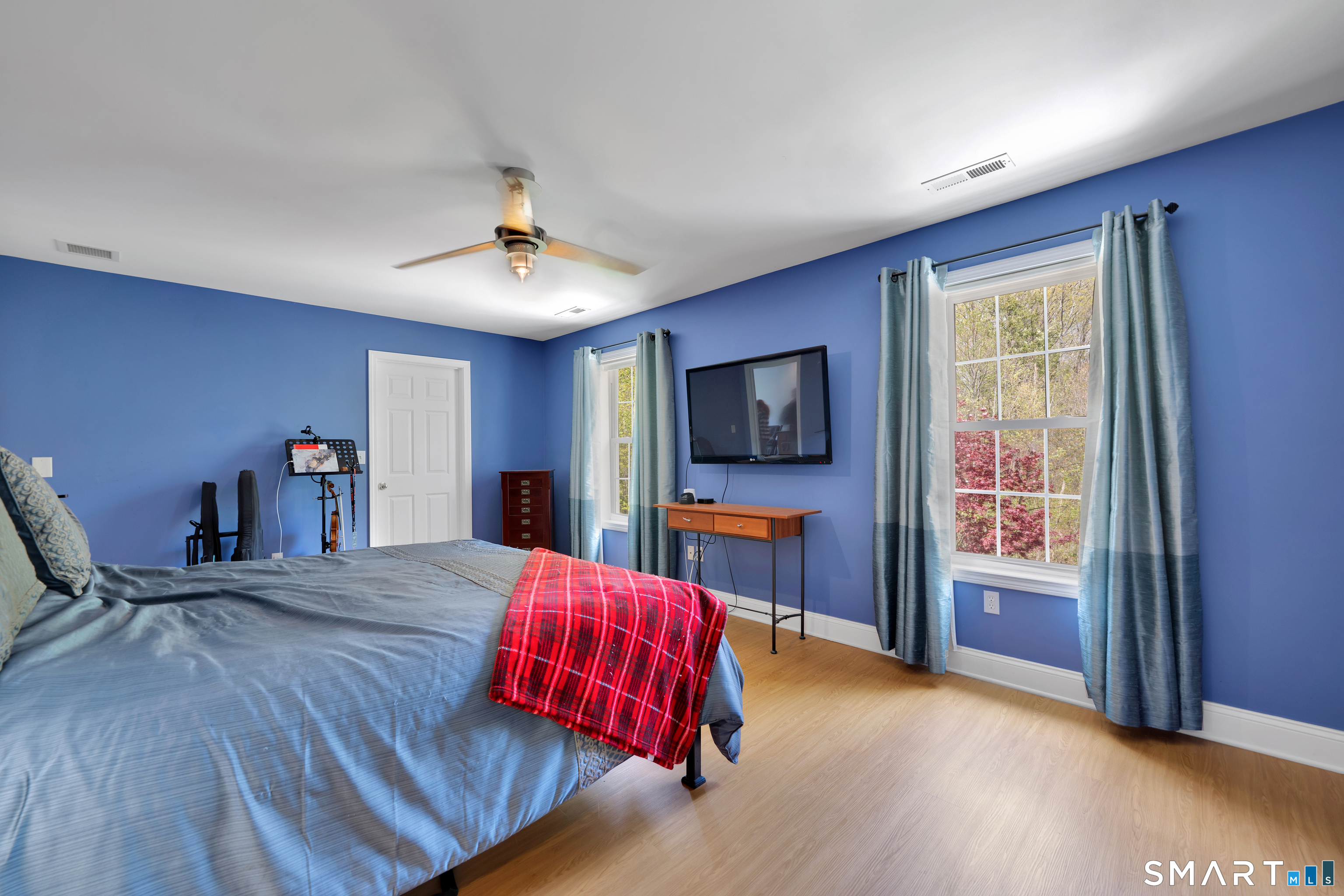 52 Old Farm Road Plymouth, CT 06786 - Photo 26 of 39