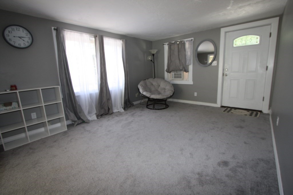 39 Warren Road Auburn, MA 01501 - Photo 9 of 15 Gallery Image 9