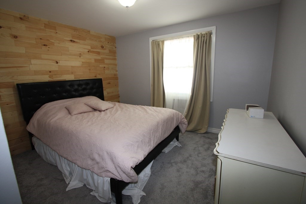 39 Warren Road Auburn, MA 01501 - Photo 10 of 15 Gallery Image 10