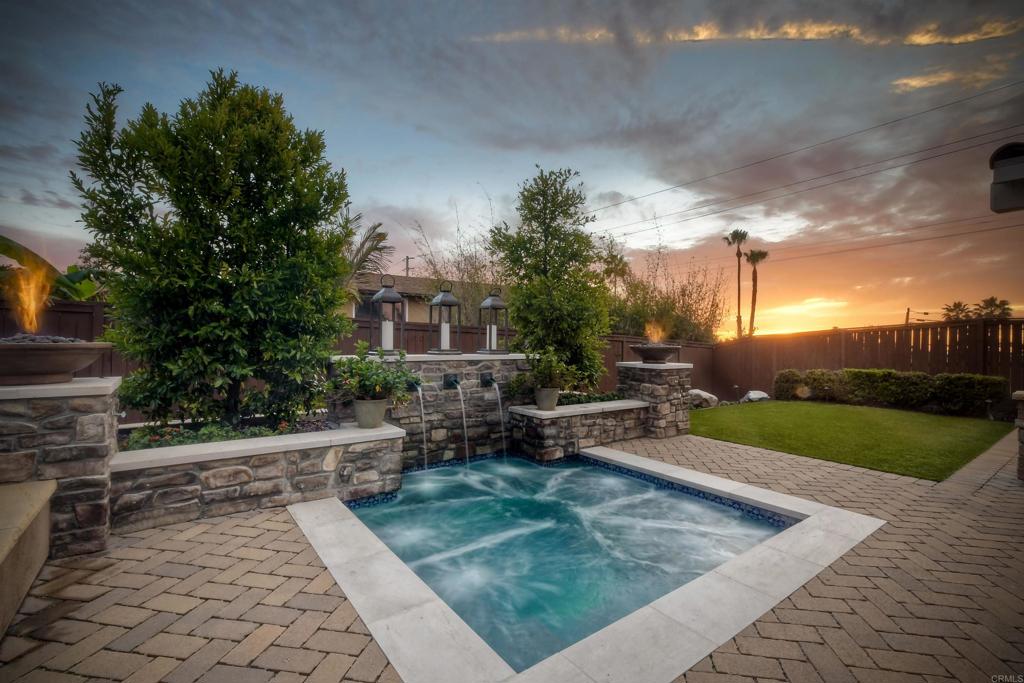 917 Santo Way Cardiff-by-the-Sea, CA 92007 - Photo 31 of 43 a view of a backyard