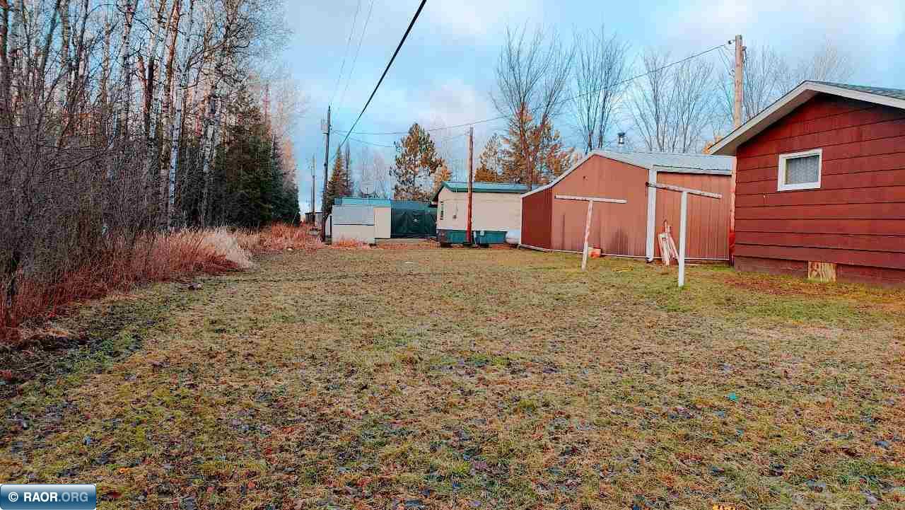 419 1st Street Southwest Cook, MN 55723 - Photo 3 of 21