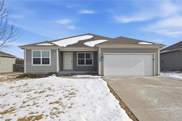 $342,500 | 31735 West 172nd Street, Gardner, KS 66030