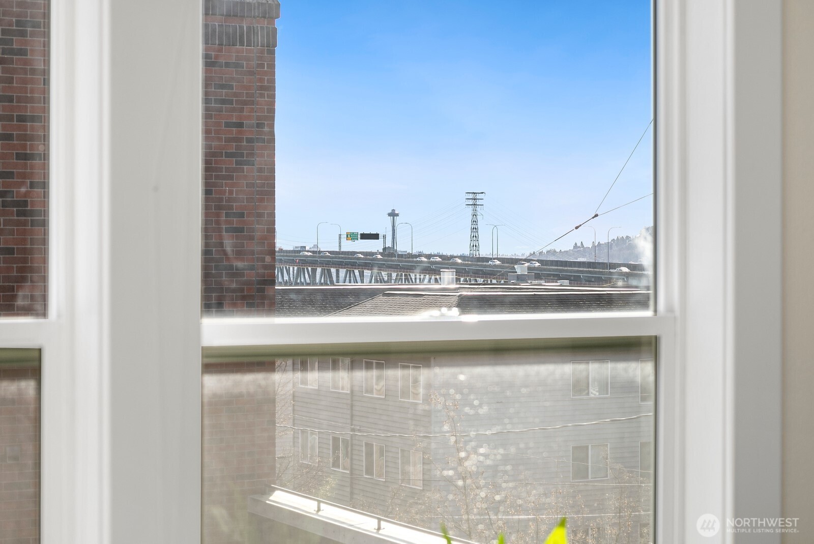 901 Northeast 43rd Street, Unit 306 Seattle, WA 98105 - Photo 8 of 23