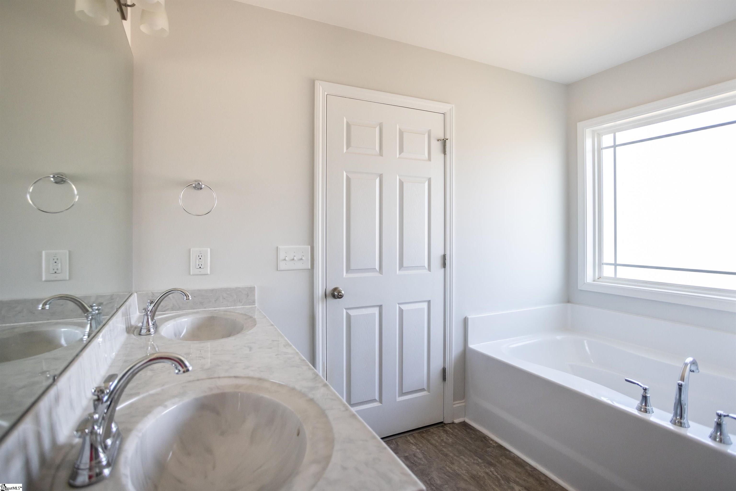 845 Riddle Town Road Gray Court, SC 29645 - Photo 21 of 30 Gallery Image 21