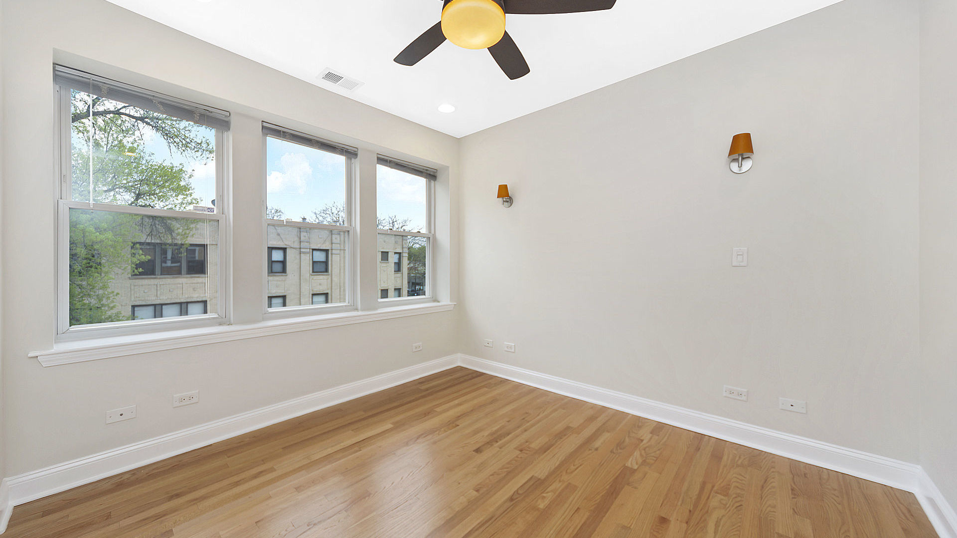 3350 West Grace Street, Unit 3 Chicago, IL 60618 - Photo 9 of 17