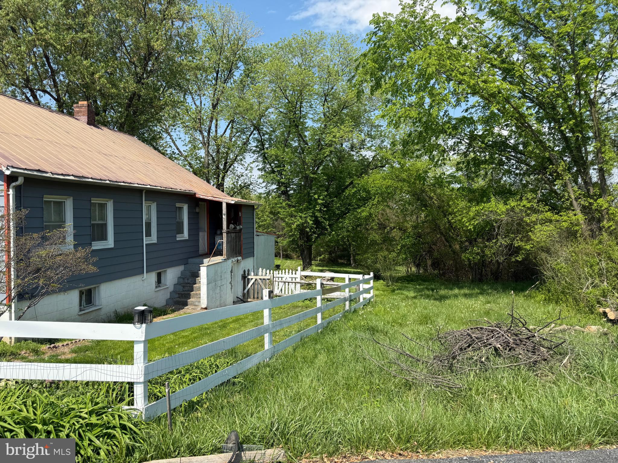 5316 Hines Road Frederick, MD 21704 - Photo 3 of 9