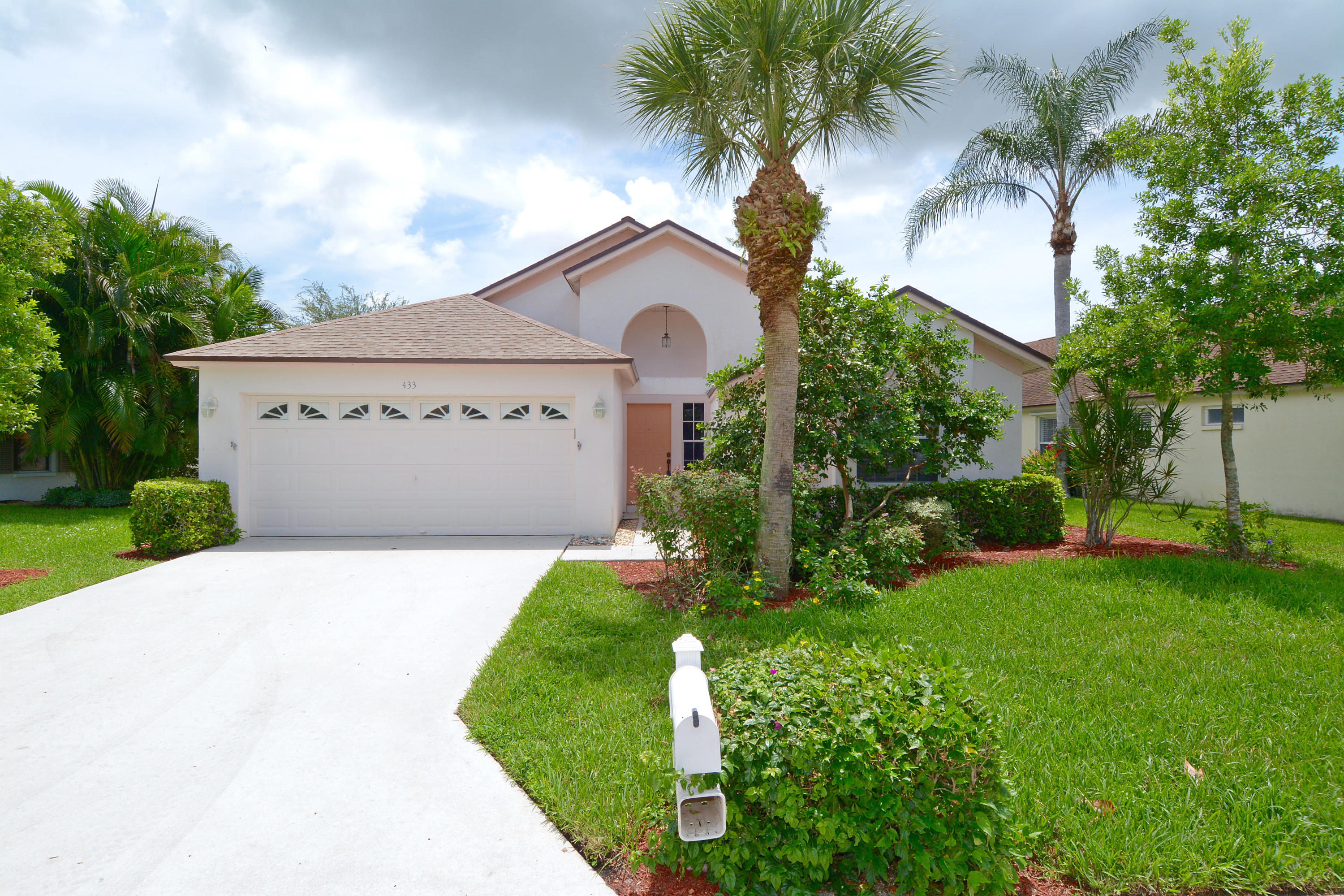 433 Trotters Lane Greenacres, FL 33413 - Photo 1 of 20 front ext